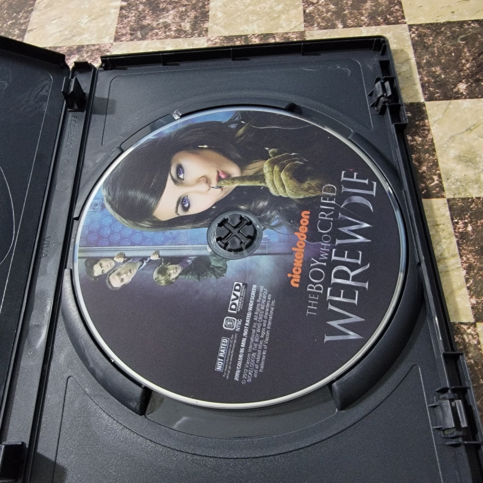 The Boy Who Cried Werewolf DVD Nickelodeon Victoria Justice RARE OOP