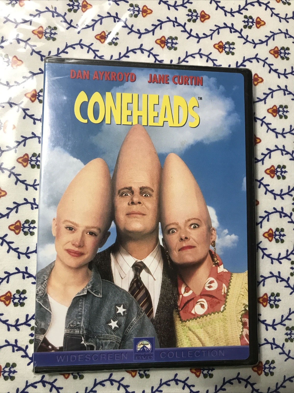 Coneheads (DVD, 2001, Sensormatic) Dan Aykroyd Jane Curtin “New”
