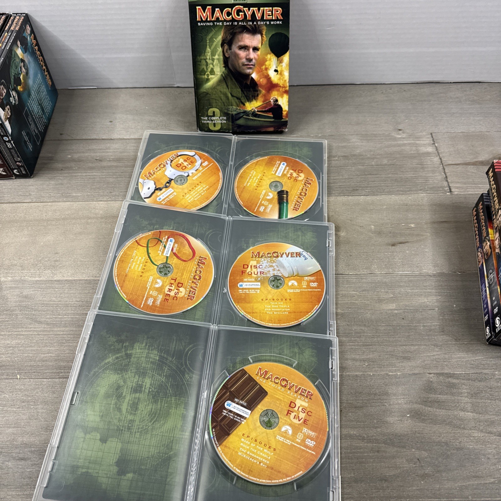 MacGyver Complete Series Seasons 1-7 DVD TV Series