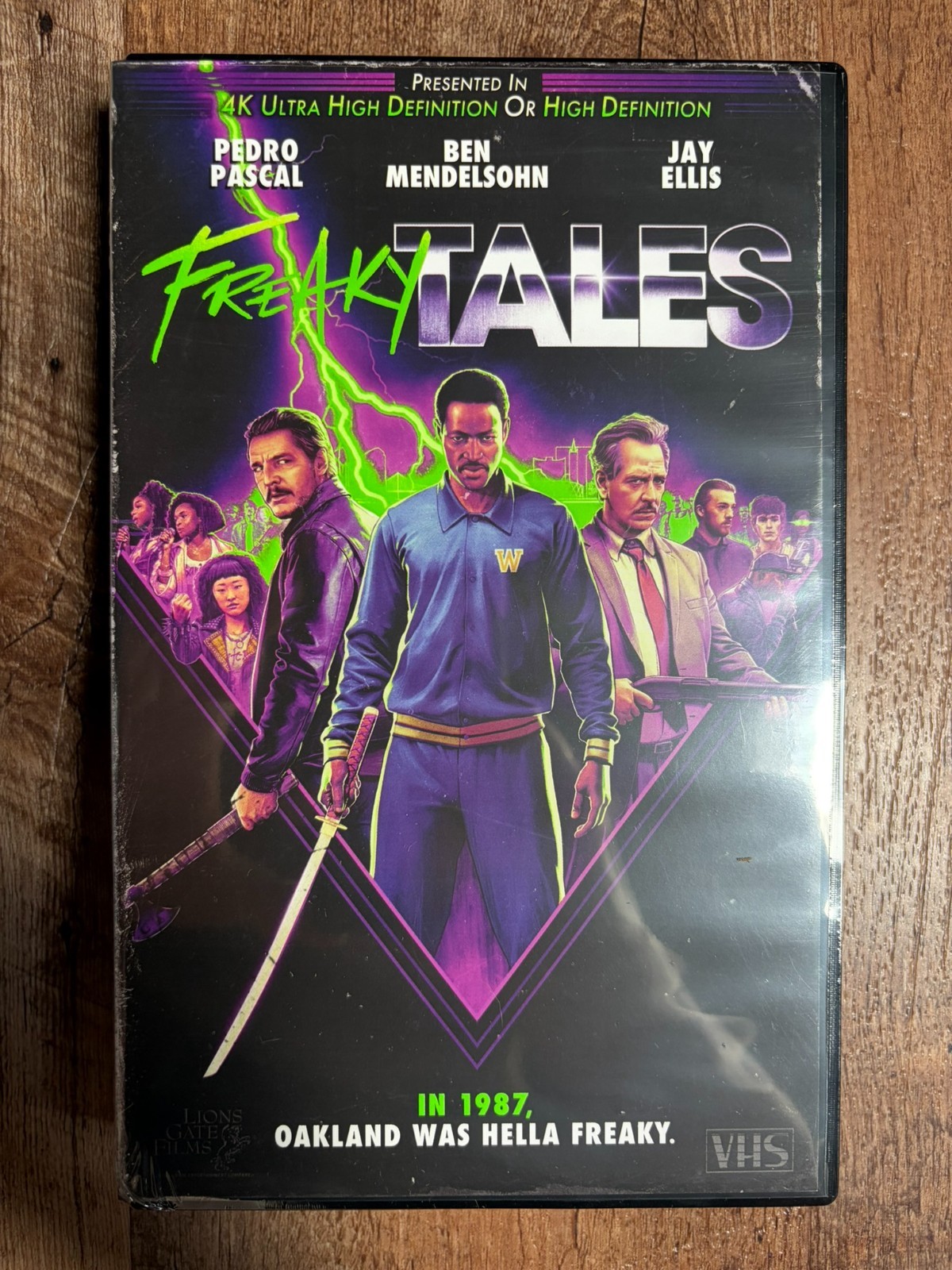 Freaky Tales – Collector’s Ed. w. Retro VHS Box (4K UHD + Blu-ray + Digital) NEW
