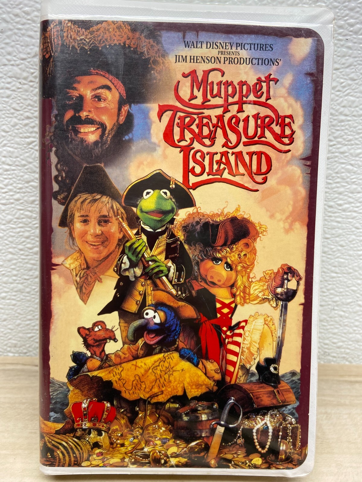 Vtg 1994 Walt Disney Pictures Presents Muppet Treasure Island VHS Tape