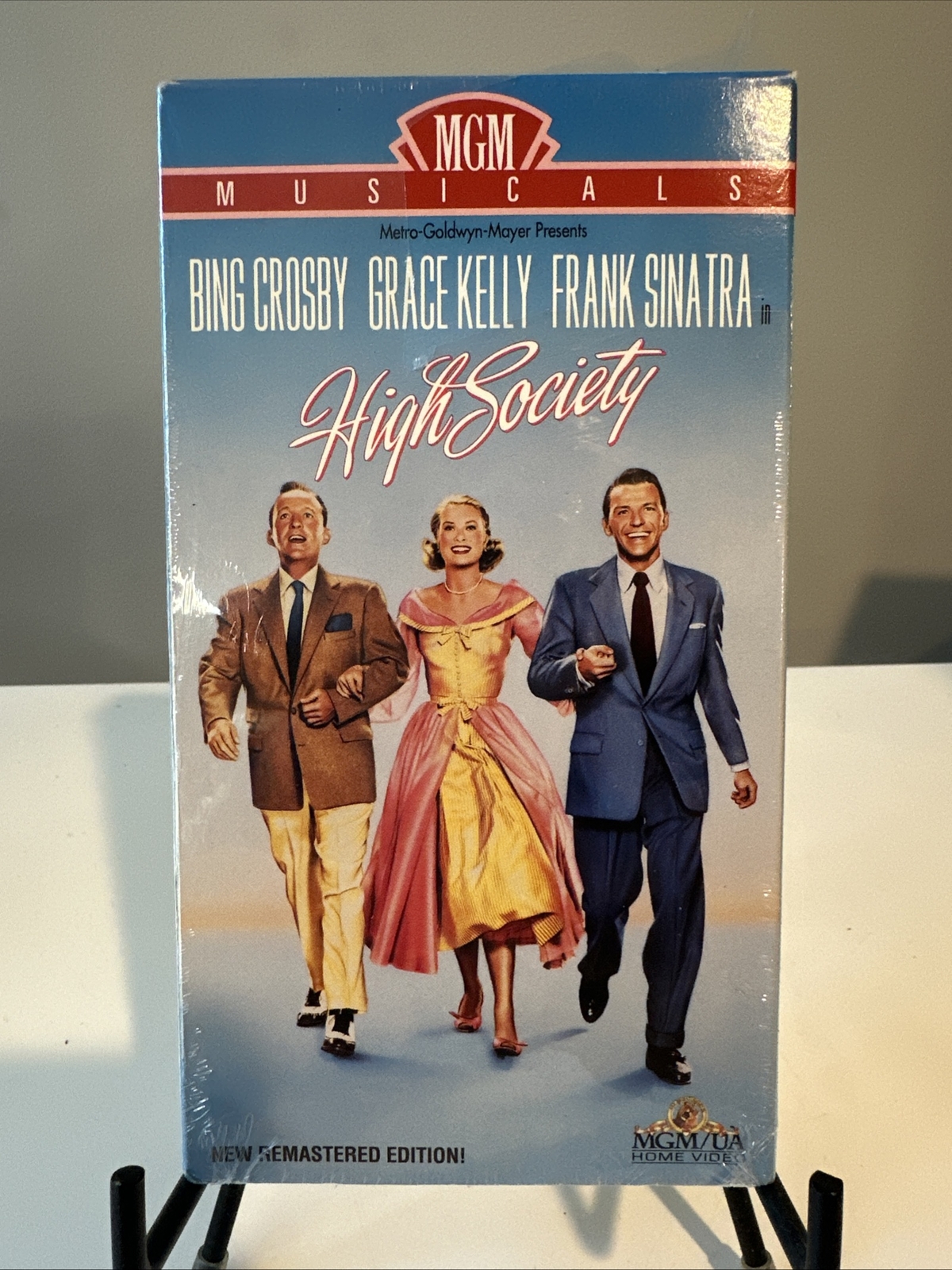 High Society (VHS, 1994, REMASTERED) Bing Crosby, Grace Kelly, Sinatra BRAND NEW