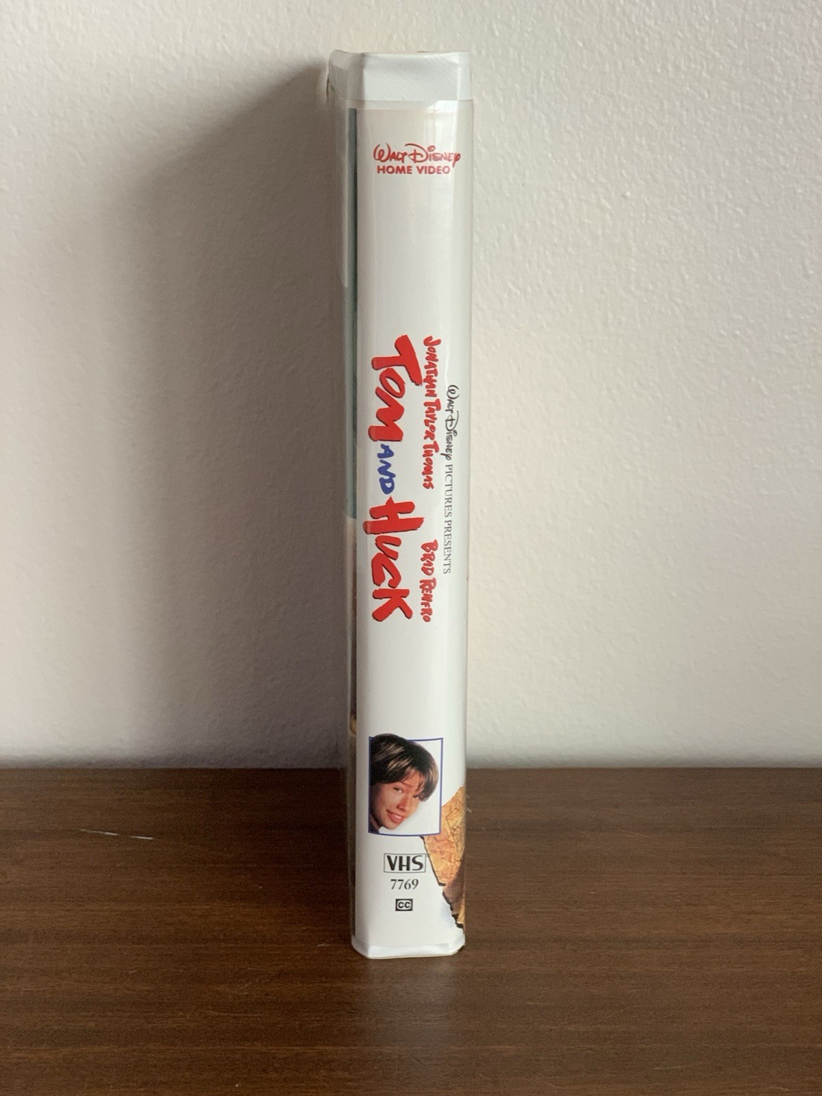 Walt Disney “Tom and Huck” (VHS, 1996, Clamshell Case, Jonathon Taylor Thomas)