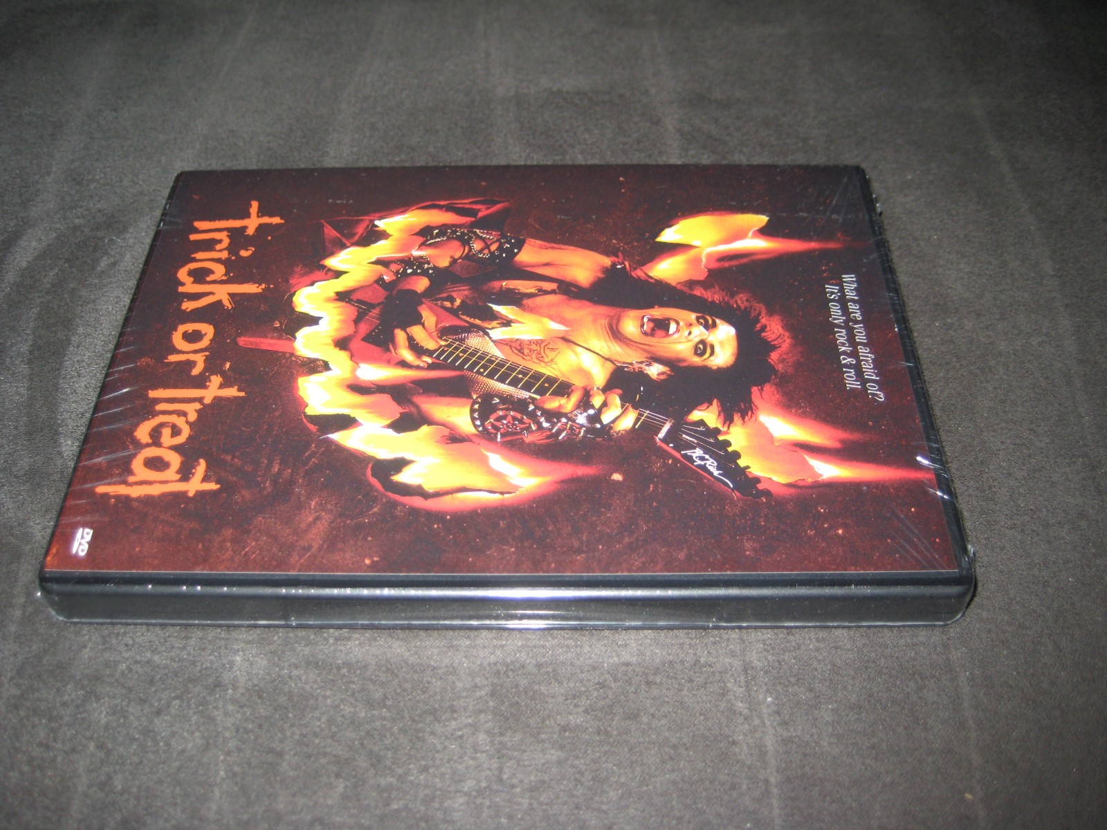 TRICK OR TREAT (DVD 2025) BRAND NEW – RATED R – WS – HORROR – THRILLER – DRAMA