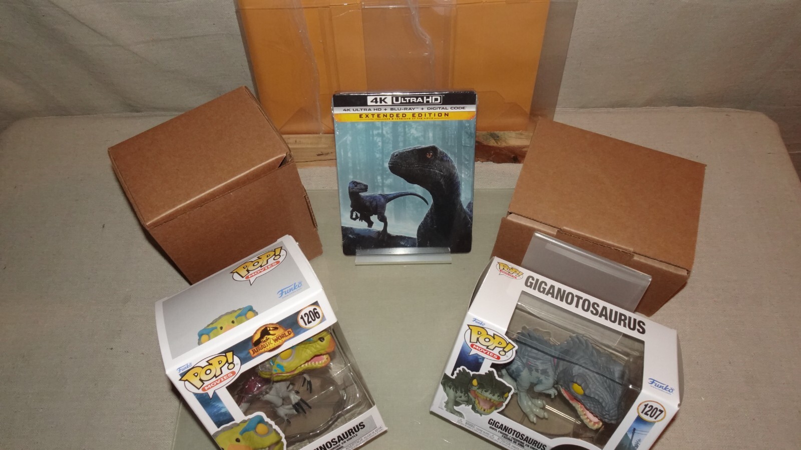 Jurassic World Dominion – 4K Ultra Steelbook & Funco Pop   *** Bundle ***