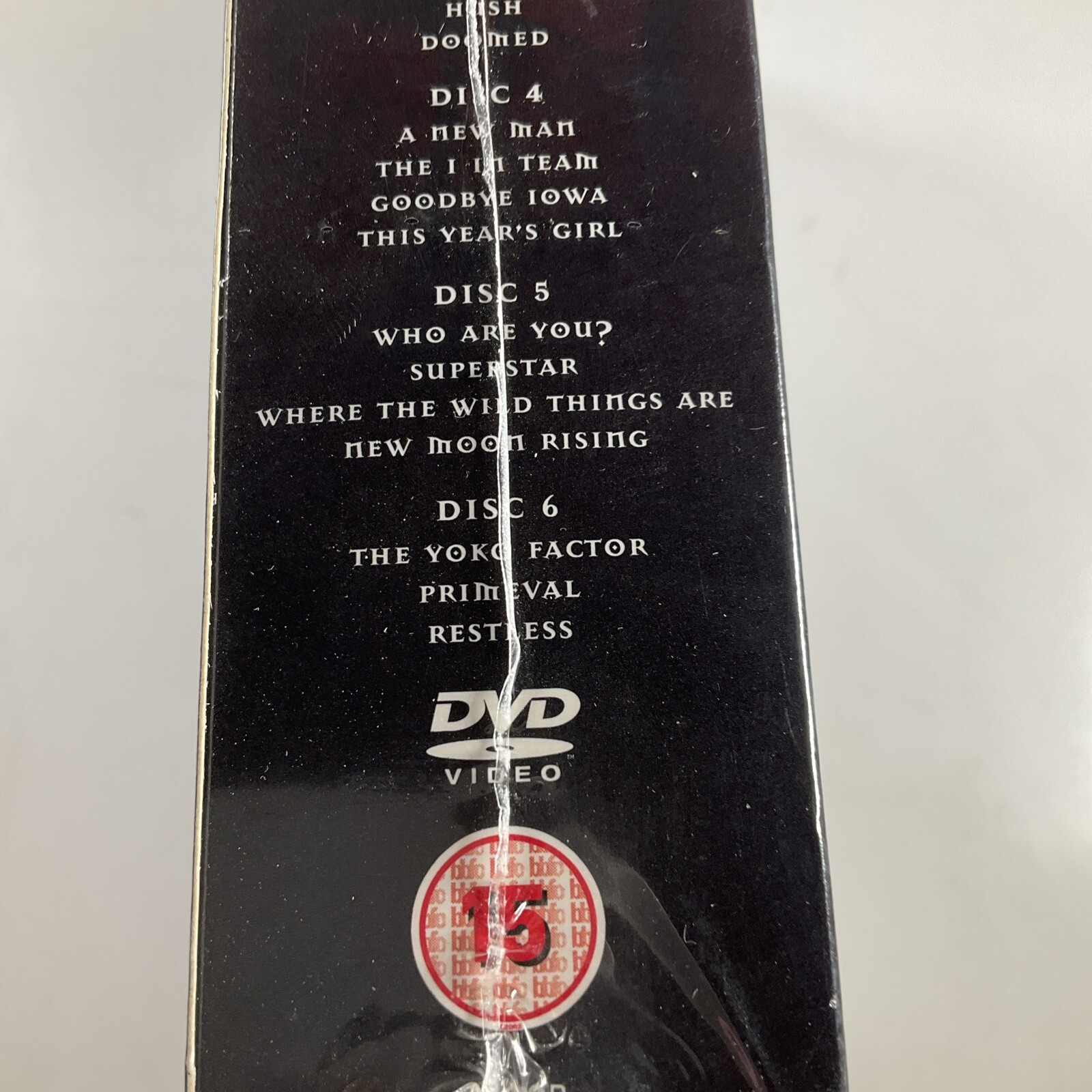 Buffy the Vampire Slayer Series 4 Standard plastic case packaging DVD 1 Region 2