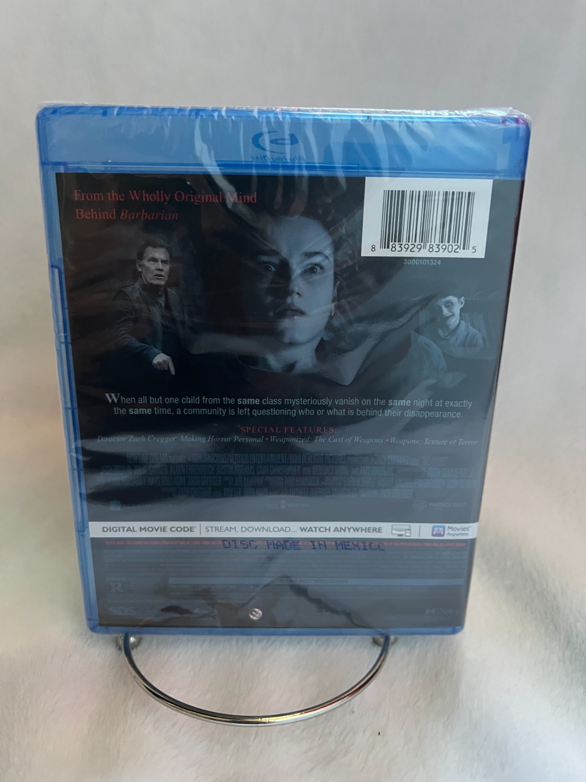 Weapons Blu-ray NEW Sealed plus digital code Horror!
