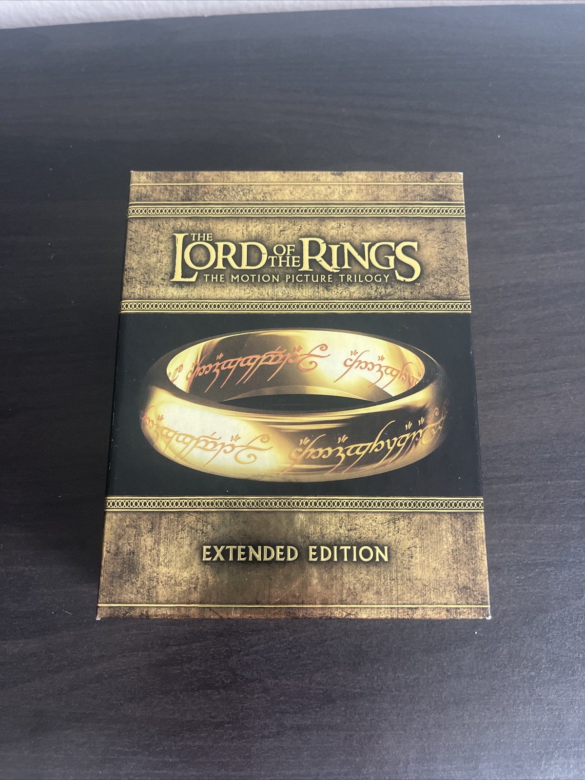The Lord of the Rings: The Motion Picture Trilogy (Extended Edition Blu-ray)