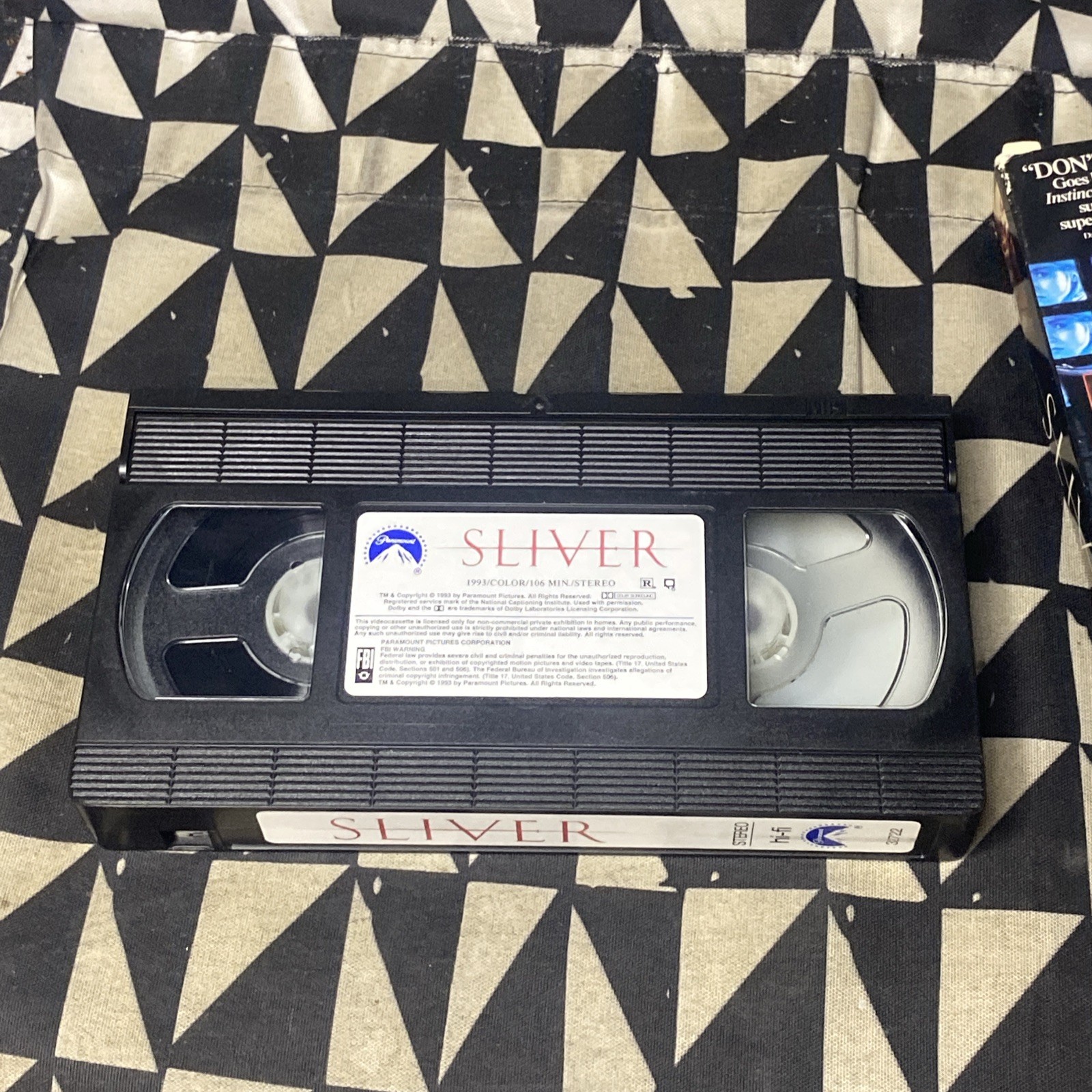 Sliver VHS Video Sharon Stone William Baldwin Tom Berenger