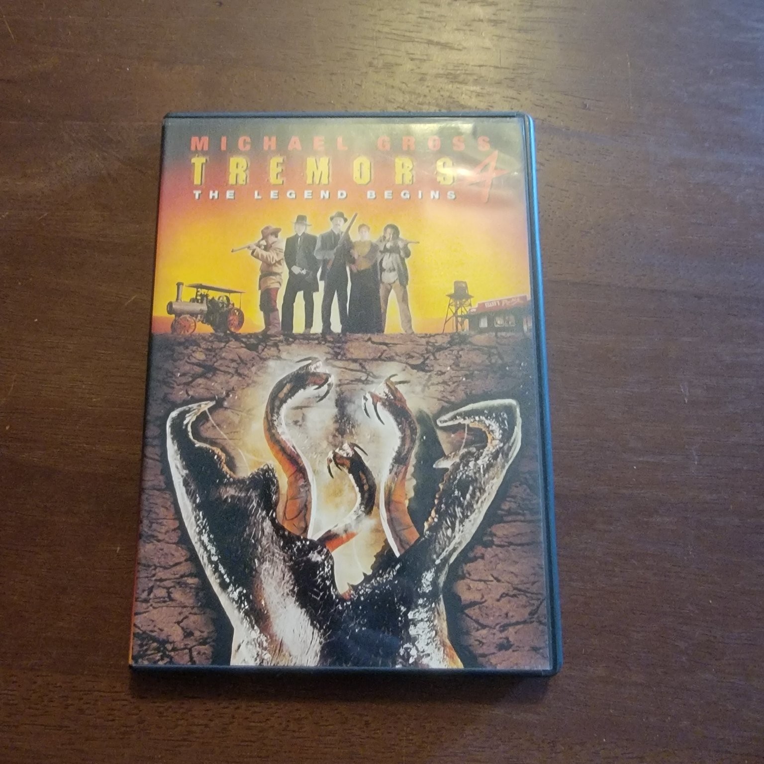 Tremors 4 The Legend Begins DVD 2003 Michael Gross Bonus Features