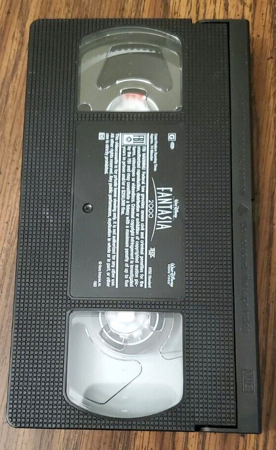 Walt Disney Pictures Presents Fantasia 2000 VHS Made In USA 74 Minutes Run Time