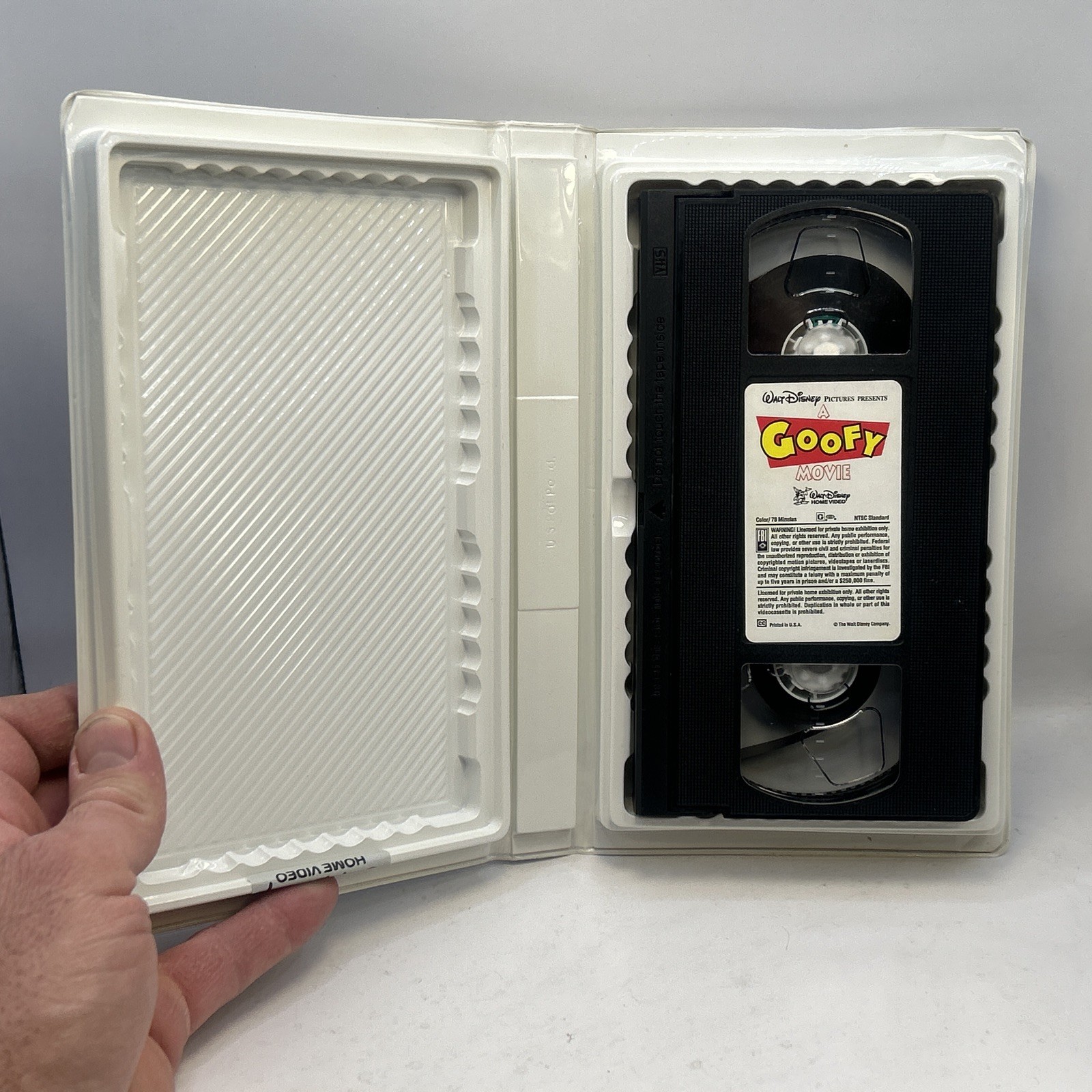 A Goofy Movie VHS 1995 Disney Video Tape Rare Paper Label Clamshell Nearly New!