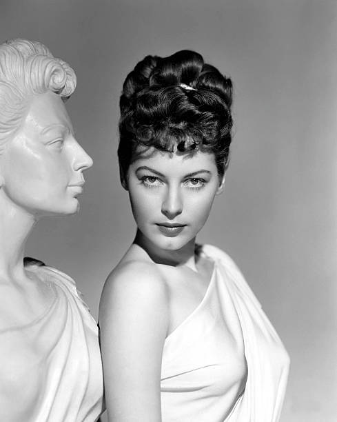 Ava Gardner in One Touch of Venus, directed by William A Seiter Old Photo 2