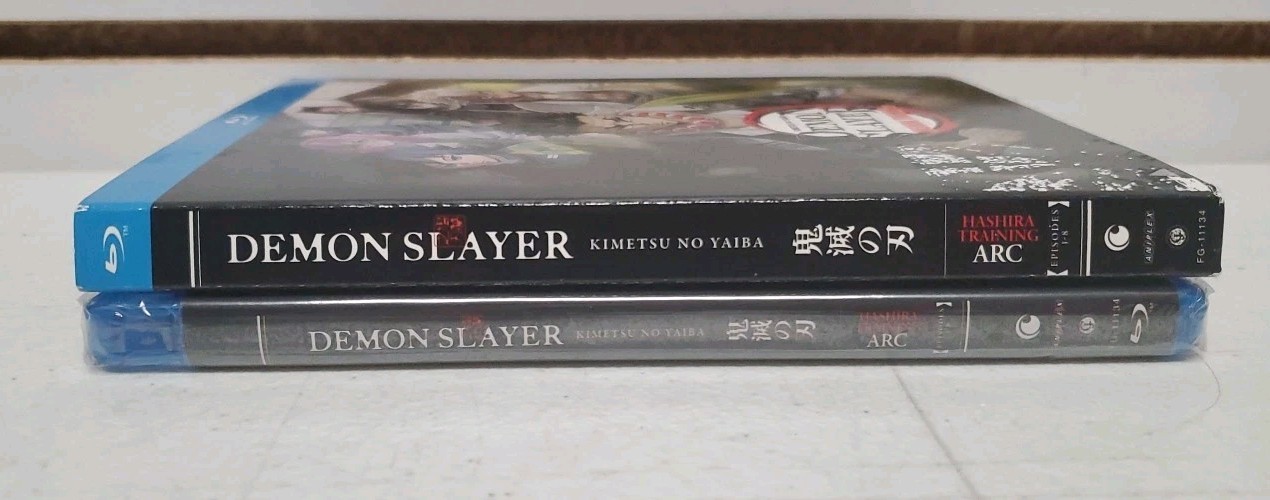 Demon Slayer: Hashira Training Arc (Blu-ray, Episodes 1-8) w/Slipcover – New