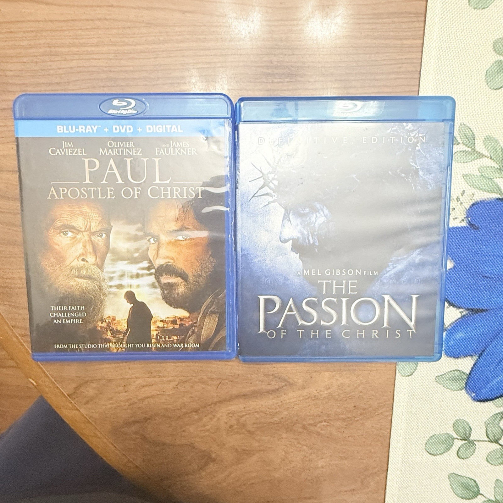 The Passion of the Christ (Blu-ray, 2004) And Paul Blu-ray
