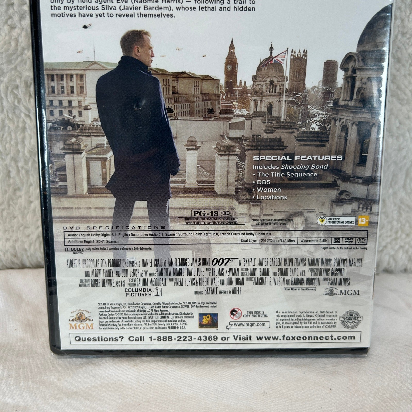Skyfall 007 James Bond DVD Daniel Craig Widescreen 2012 MGM New Sealed