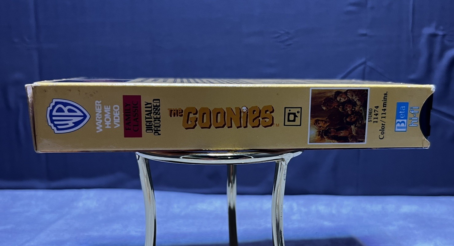 The GOONIES-BetaMax (Not VHS) BETA Short Box Spielberg NM-MT High Grade