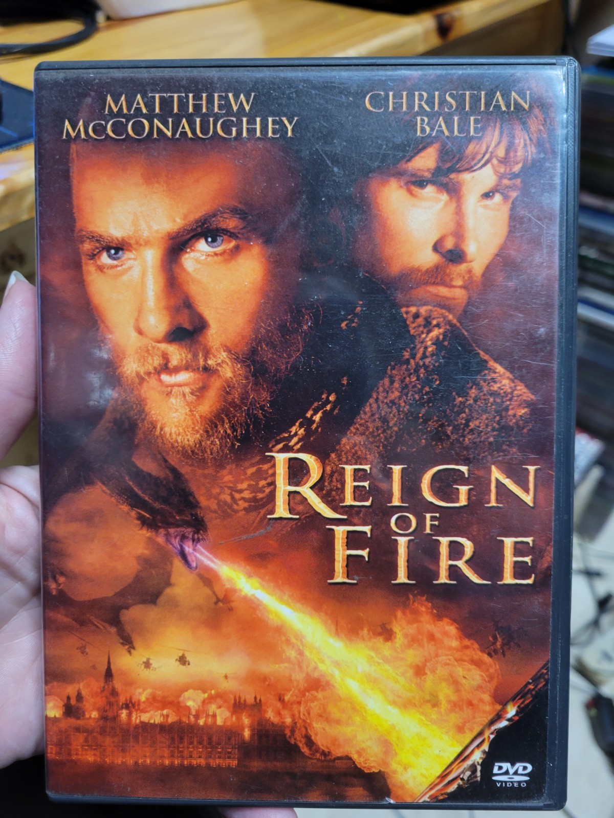 Reign of Fire (DVD, 2002) Matthew McConaughey Christian Bale Gerard Butler