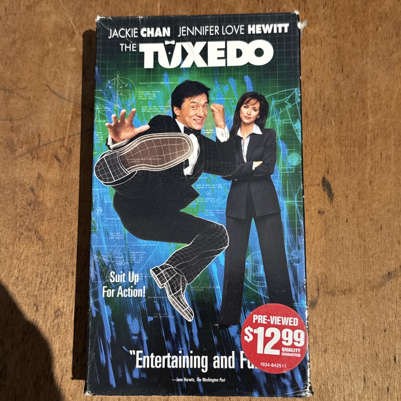 The Tuxedo (VHS) Jackie Chan, Jennifer Love Hewitt Former Blockbuster Video Copy