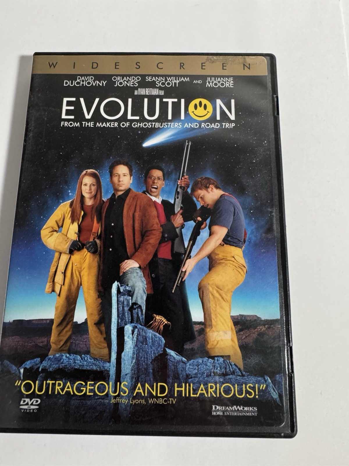 DreamWorks Evolution DVD Widescreen PG-13 102 min Ivan Reitman Duchovny