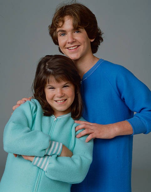 Heidi Zeigler Matt Shakman for the ABC tv series Just the Ten of Us Old Photo 1