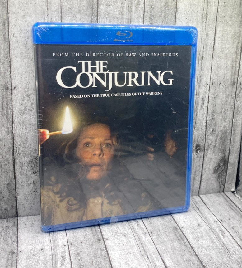 The Conjuring Blu-Ray Scary Horror James Wan Ed and Loraine Warren Supernatural