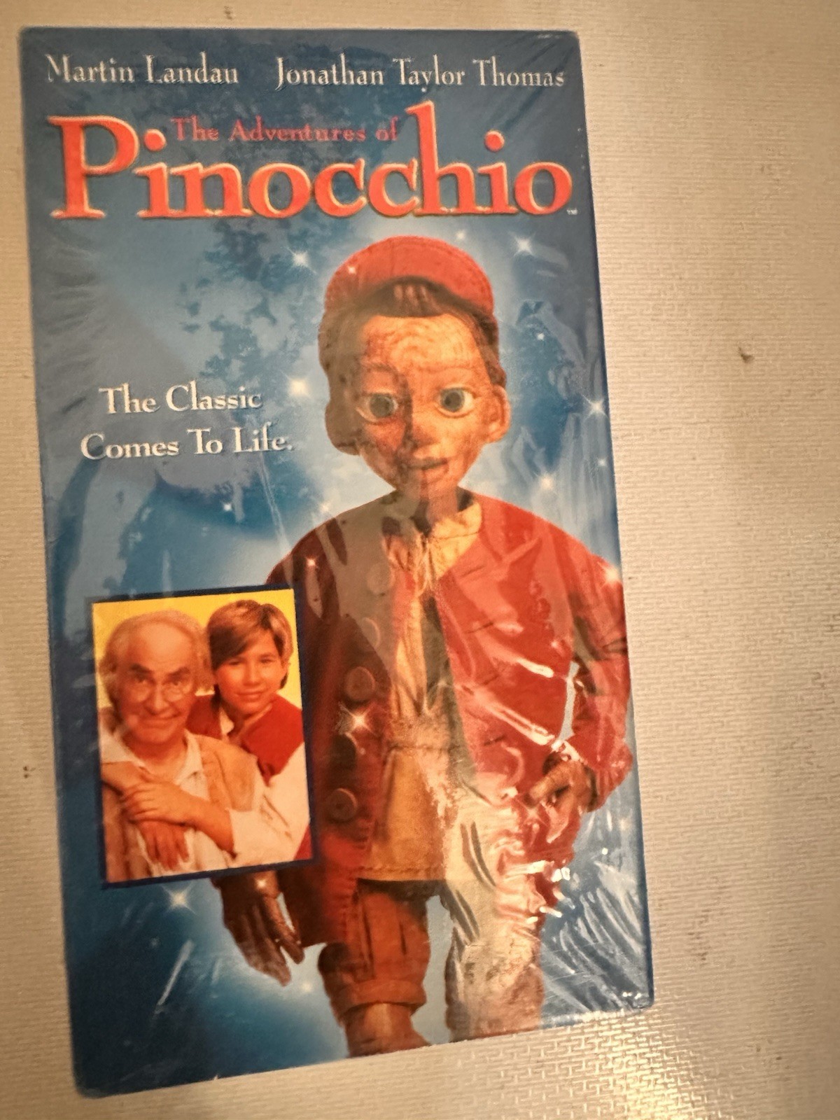 The Adventures of Pinocchio (VHS, 1996, Clamshell)