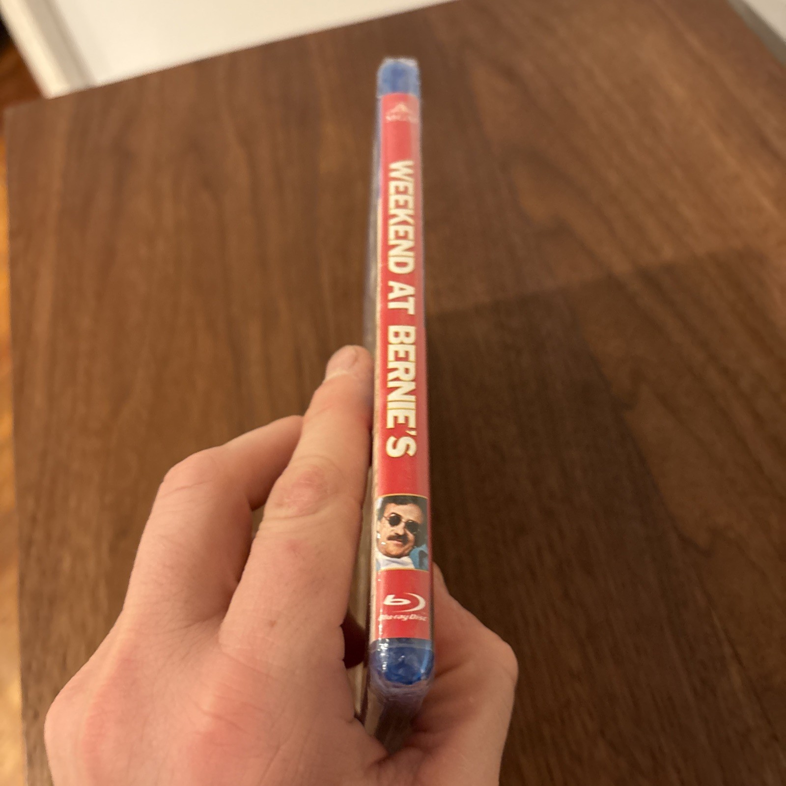 Weekend at Bernie’s (Blu-ray Widescreen) Andrew McCarthy New Sealed DENTED M4