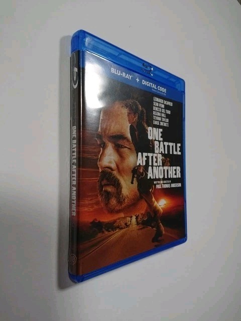 One Battle After Another Blu-ray Leo DiCaprio Like New Code Included Awesome