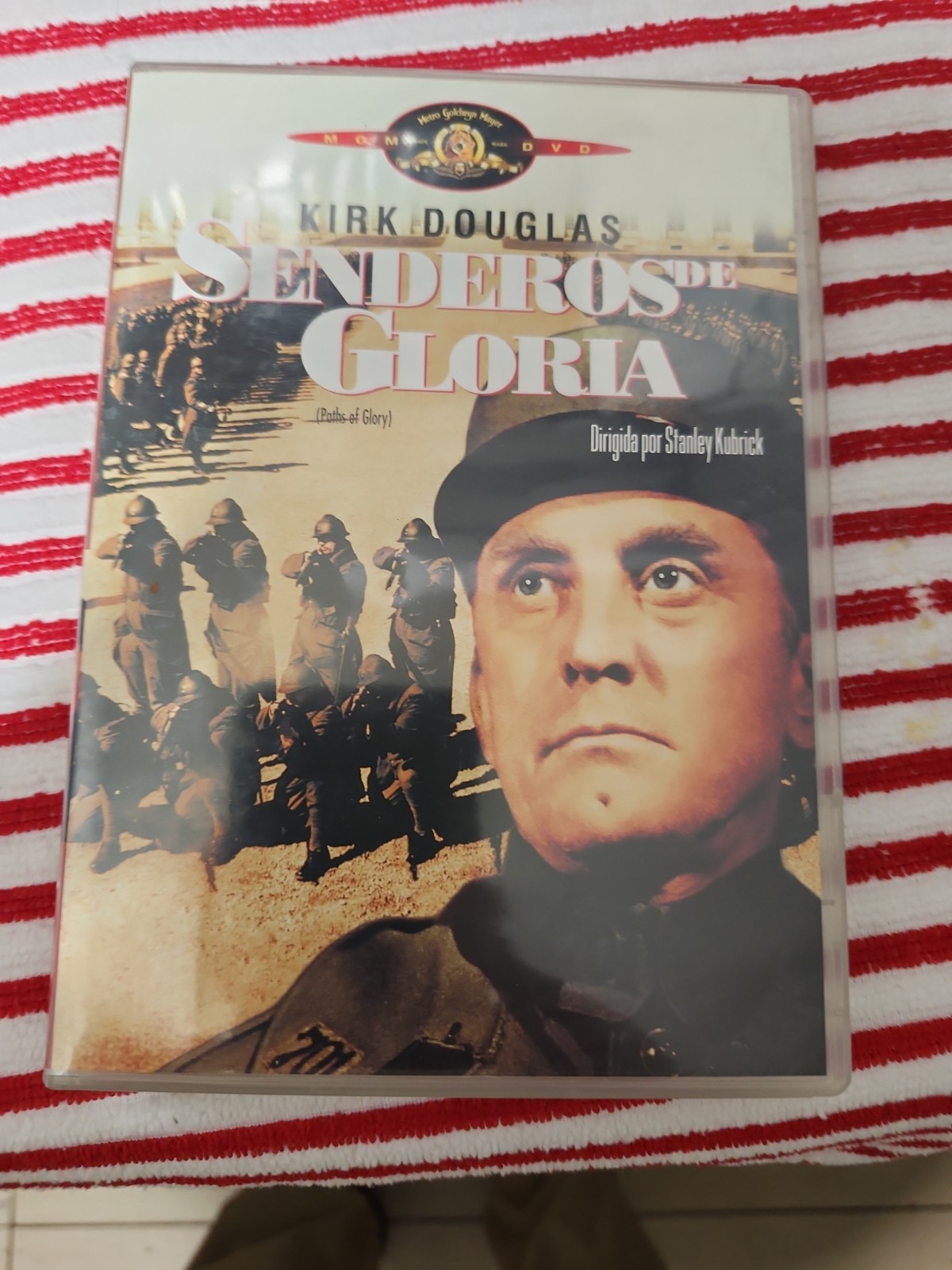 SENDEROS DE GLORIA DVD
