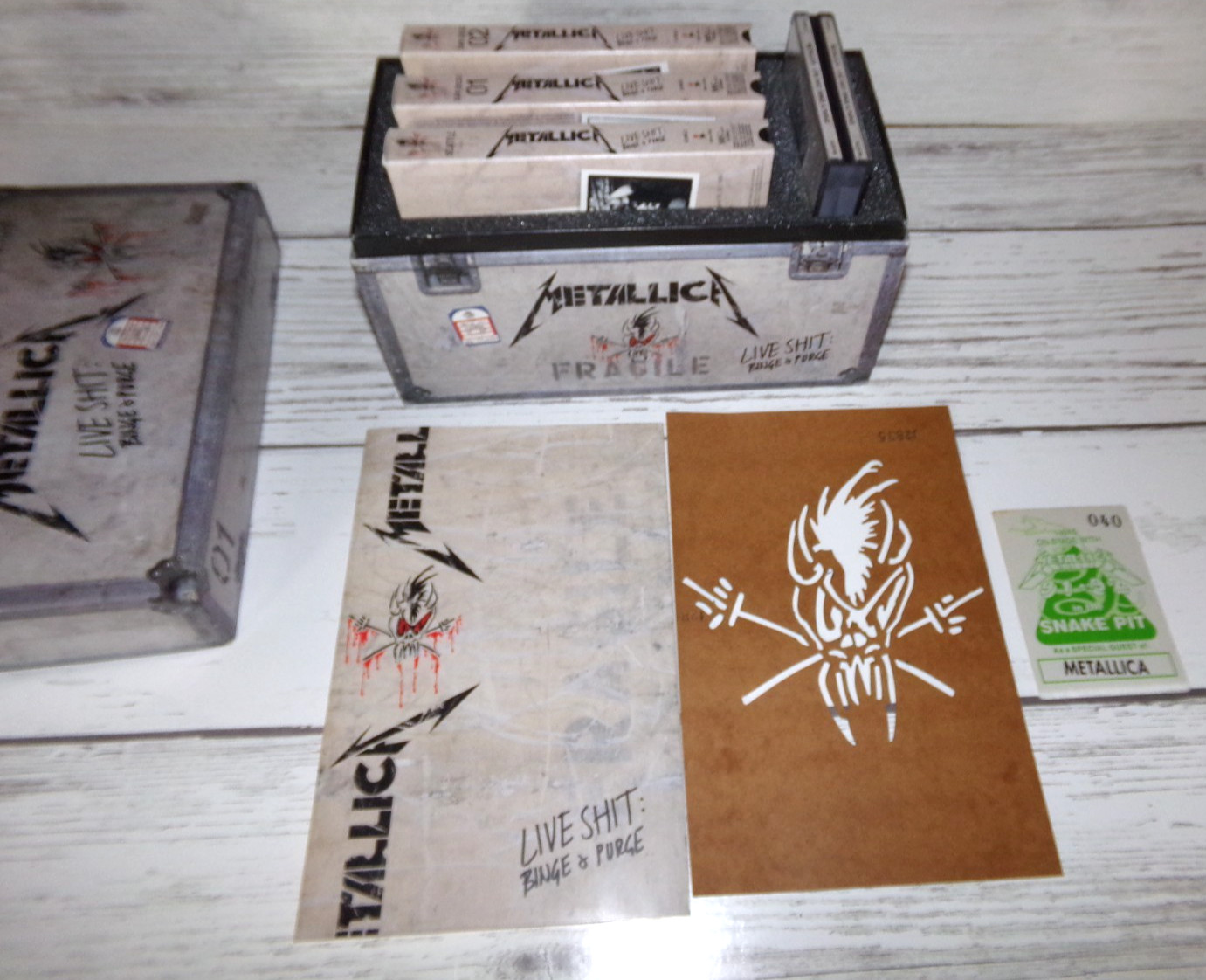Metallica Live Shit Binge & Purge 1993 Road Case Box Set CD VHS