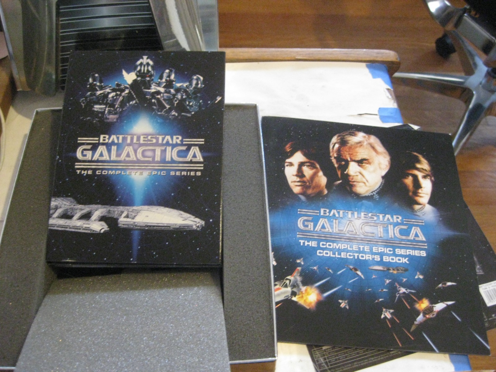 Battlestar Galactica – The Complete Epic Series (DVD, 2003, 6-Disc Set