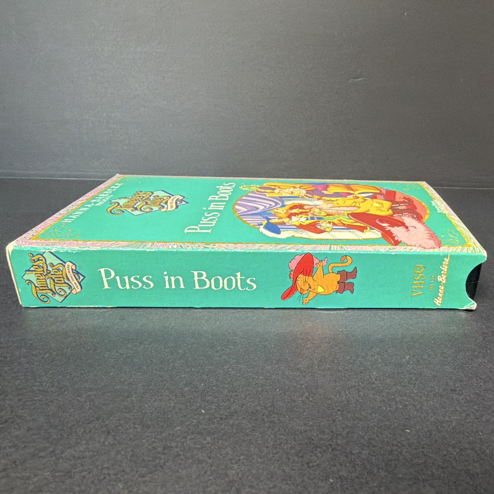 Turner Home Entertainment Puss in Boots VHS Full Screen NTSC NR 1991 Geronimi