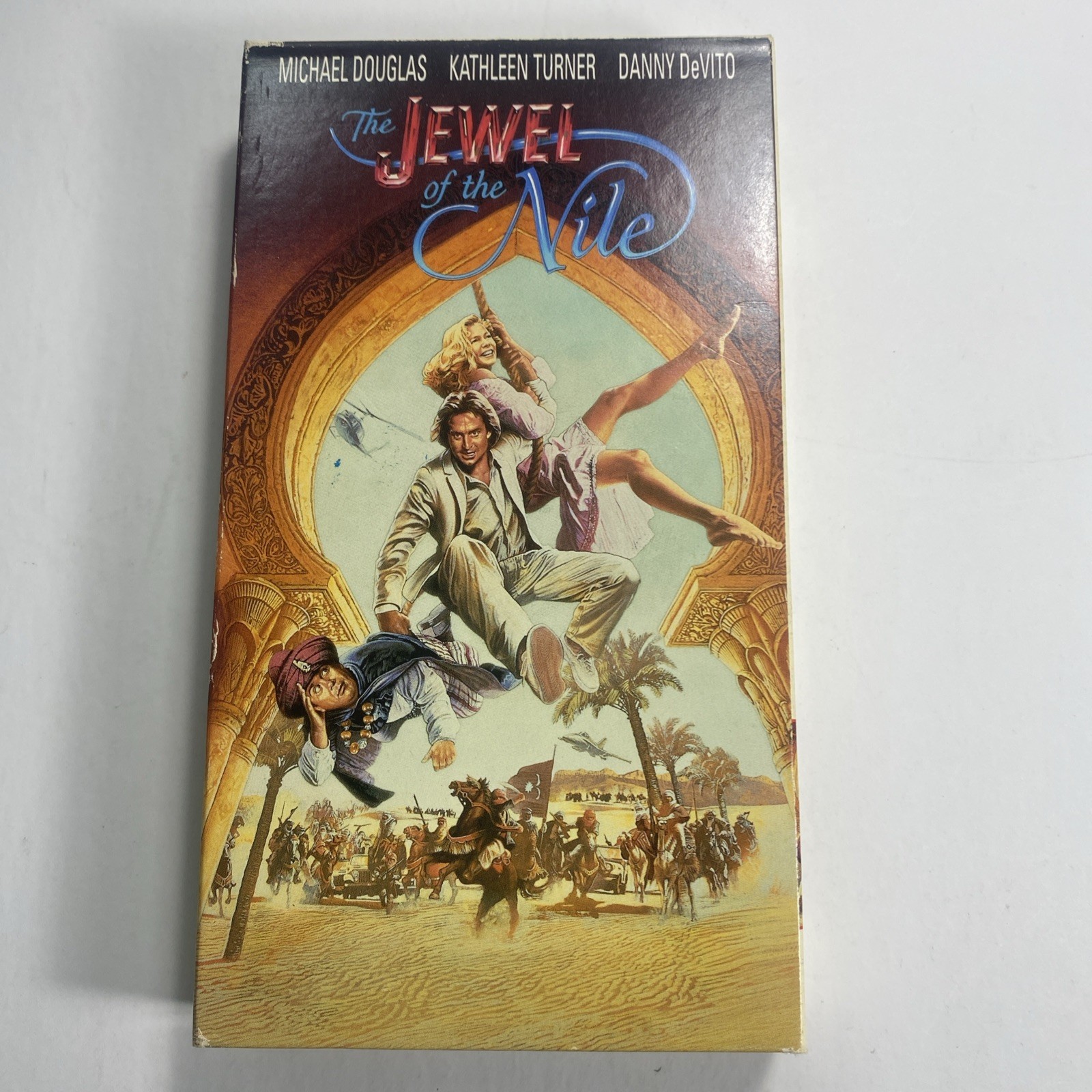 The Jewel of the Nile VHS 1985, Michael Douglas, Kathleen Turner & Danny Devi to