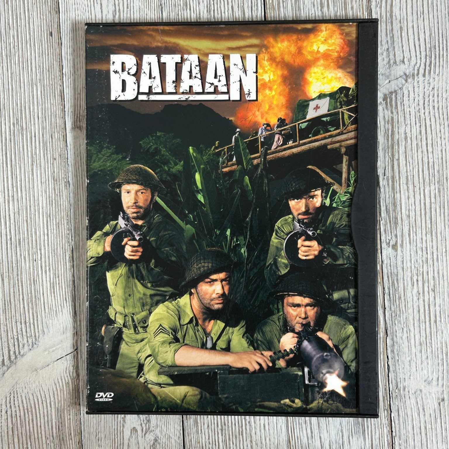 Bataan DVD (1943) Robert Taylor, George Murphy, Tay Garnett War Film