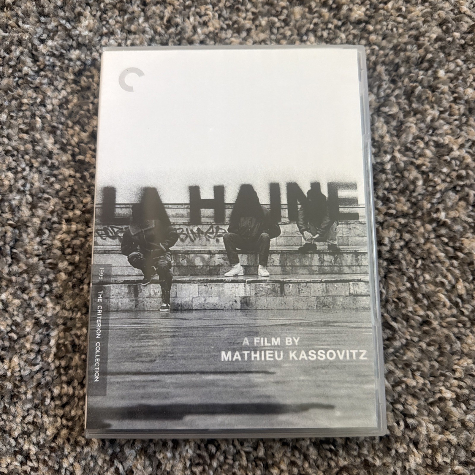 La Haine (The Criterion Collection) – DVD – GOOD