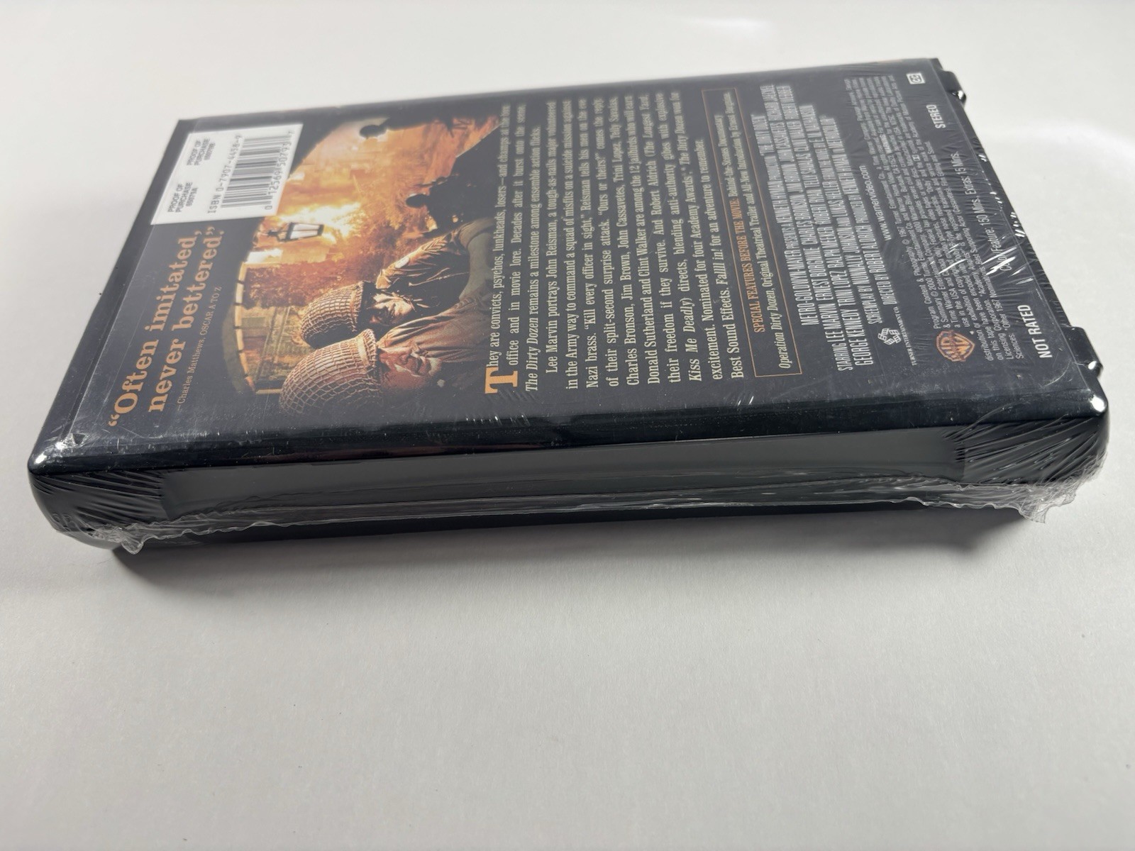 The Dirty Dozen (VHS, 2000) Clamshell Special Ed. NEW Lee Marvin Ernst Borgnine