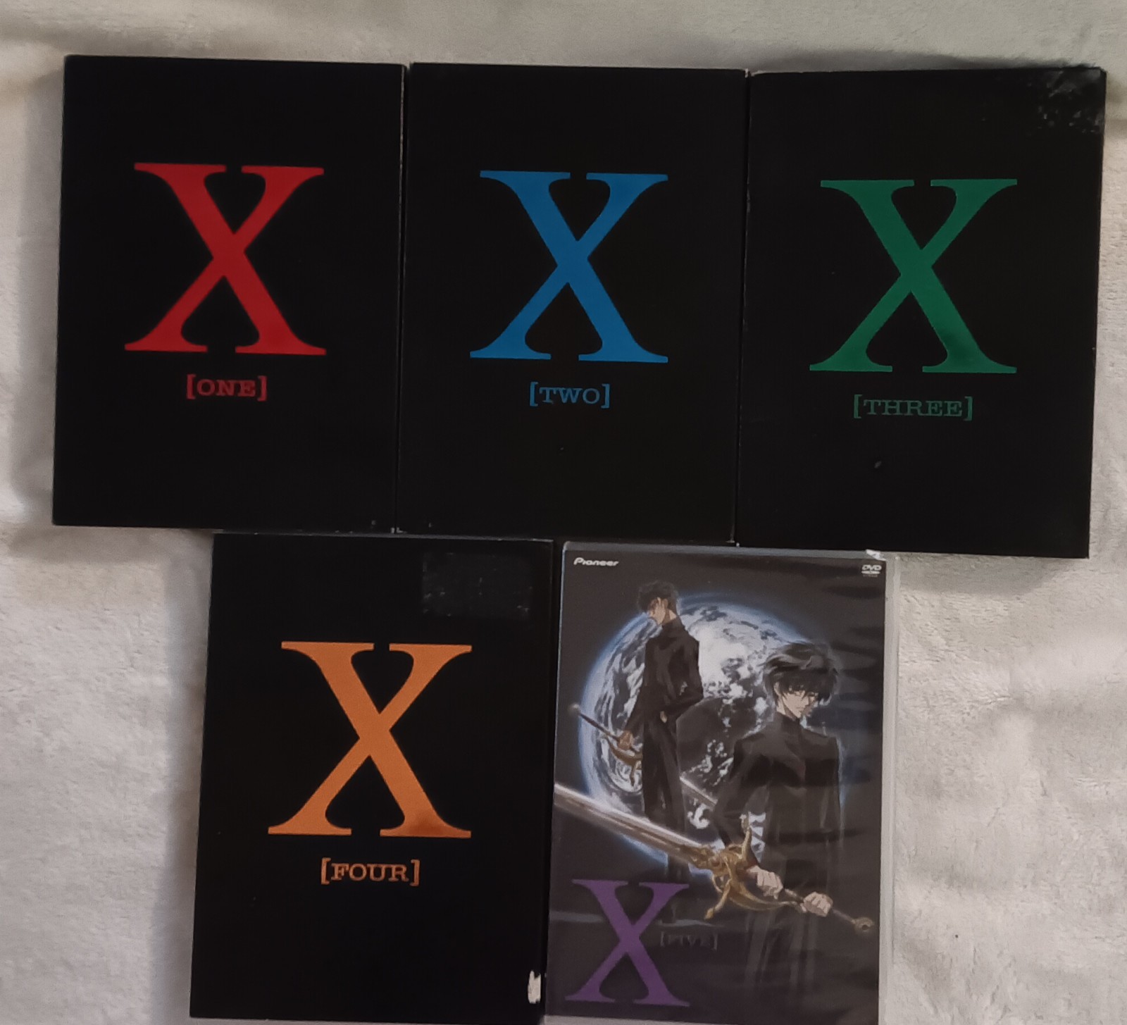 X CLAMP Anime DVDs [One] – [Five] (1-5) Episodes 0-15 & Character guide