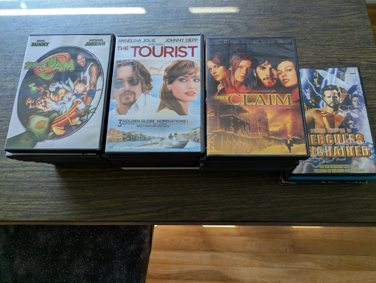 DVD MOVIE COLLECTION ECLECTIC-Please see the photo’s for the titles included