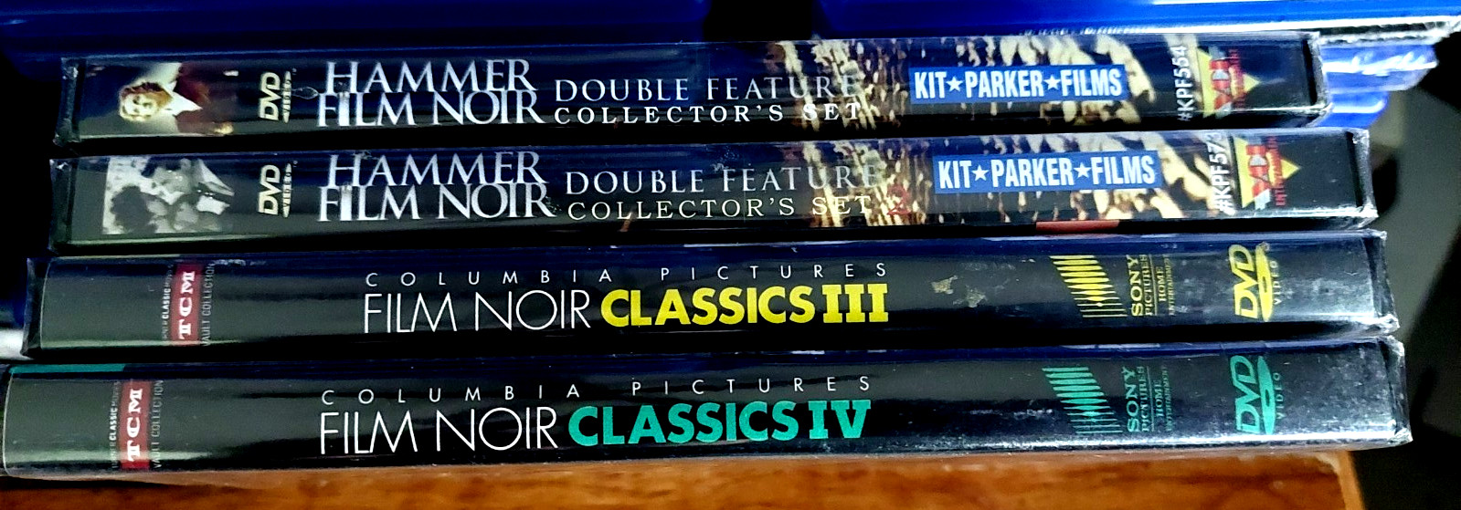 Classics and Hammer Film Noir Collector Set. 4 DVD. 6 Films. New and Sealed
