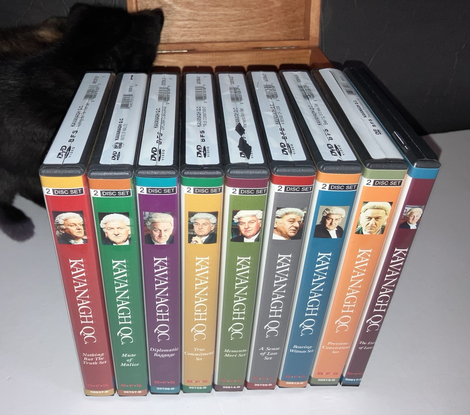 Kavanagh QC DVD Set Complete Series In Wooden Box Nice 17 Discs BBC TV