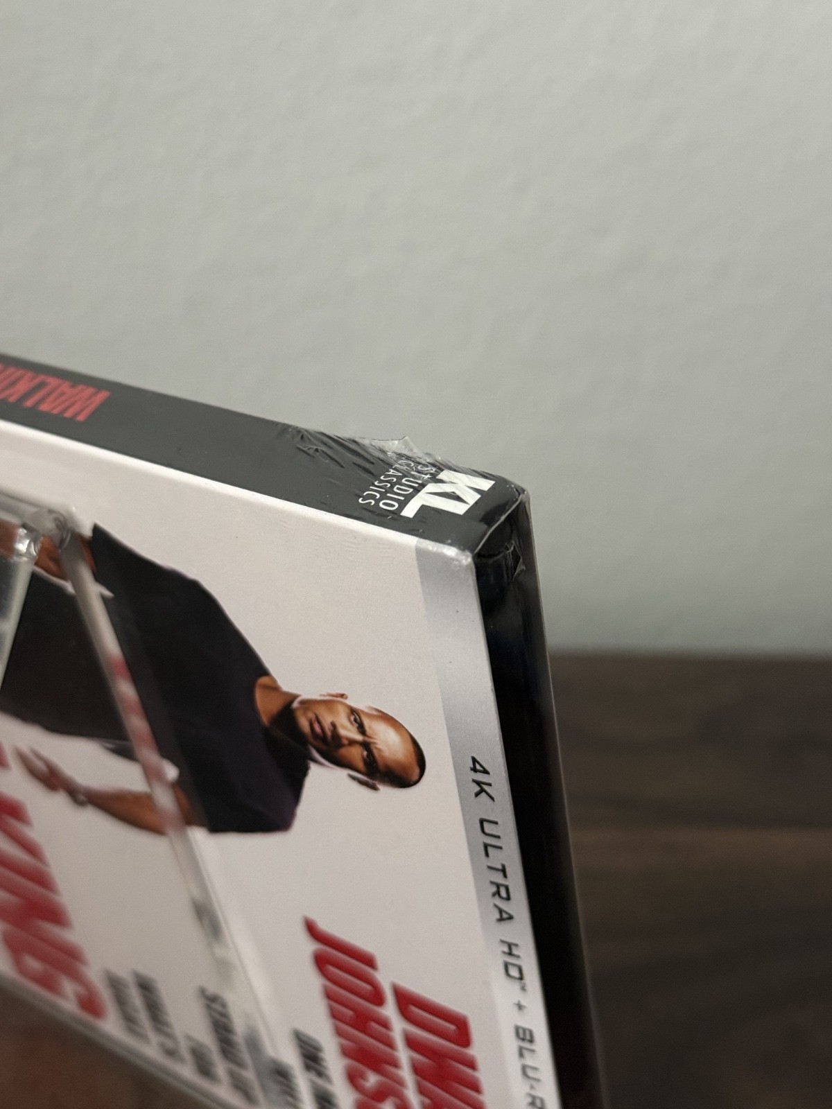 Walking Tall 4K UHD Blu-ray / PLS READ / SOLD AS IS