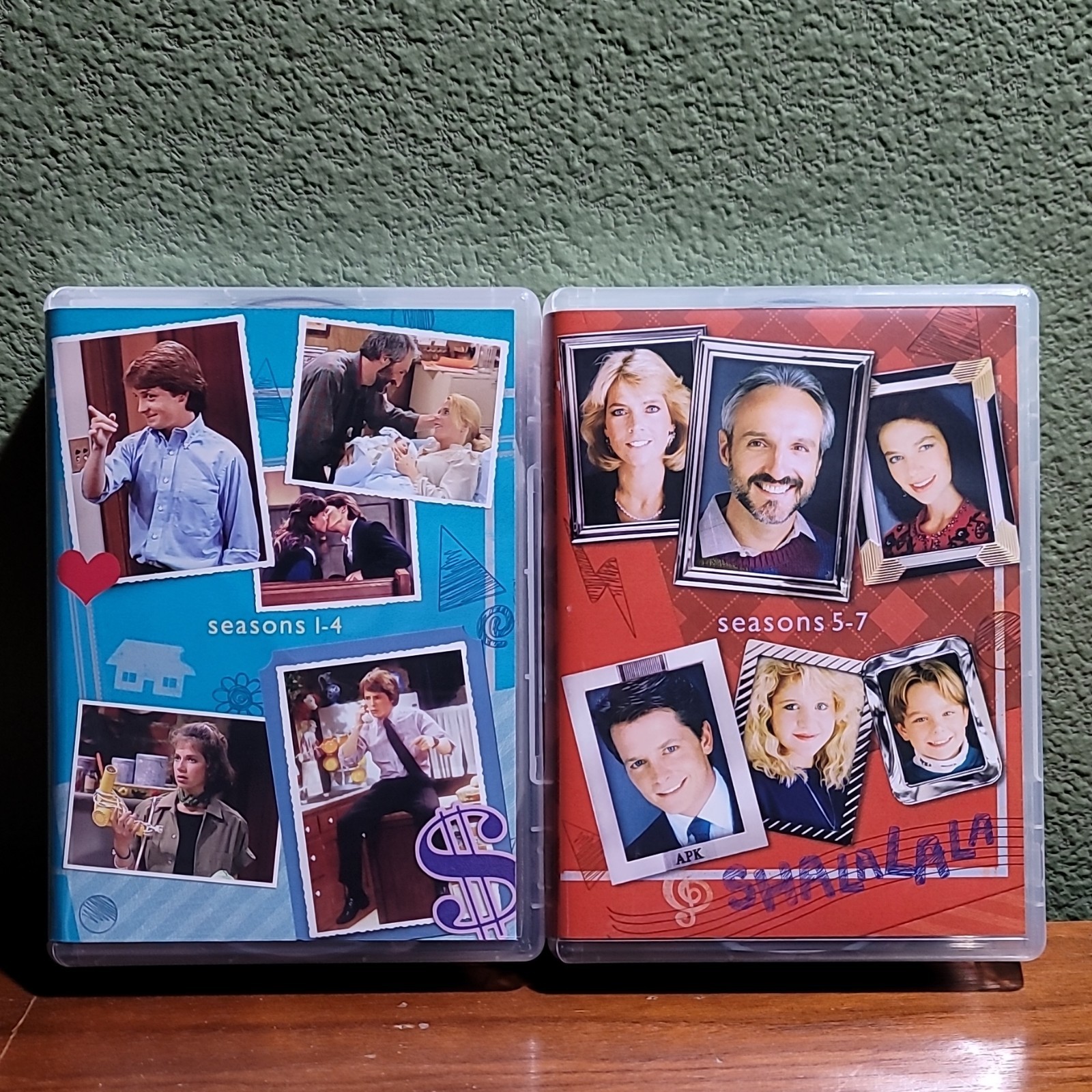 Paramount Family Ties Complete Series DVD Box Set Michael J. Fox TV Comedy
