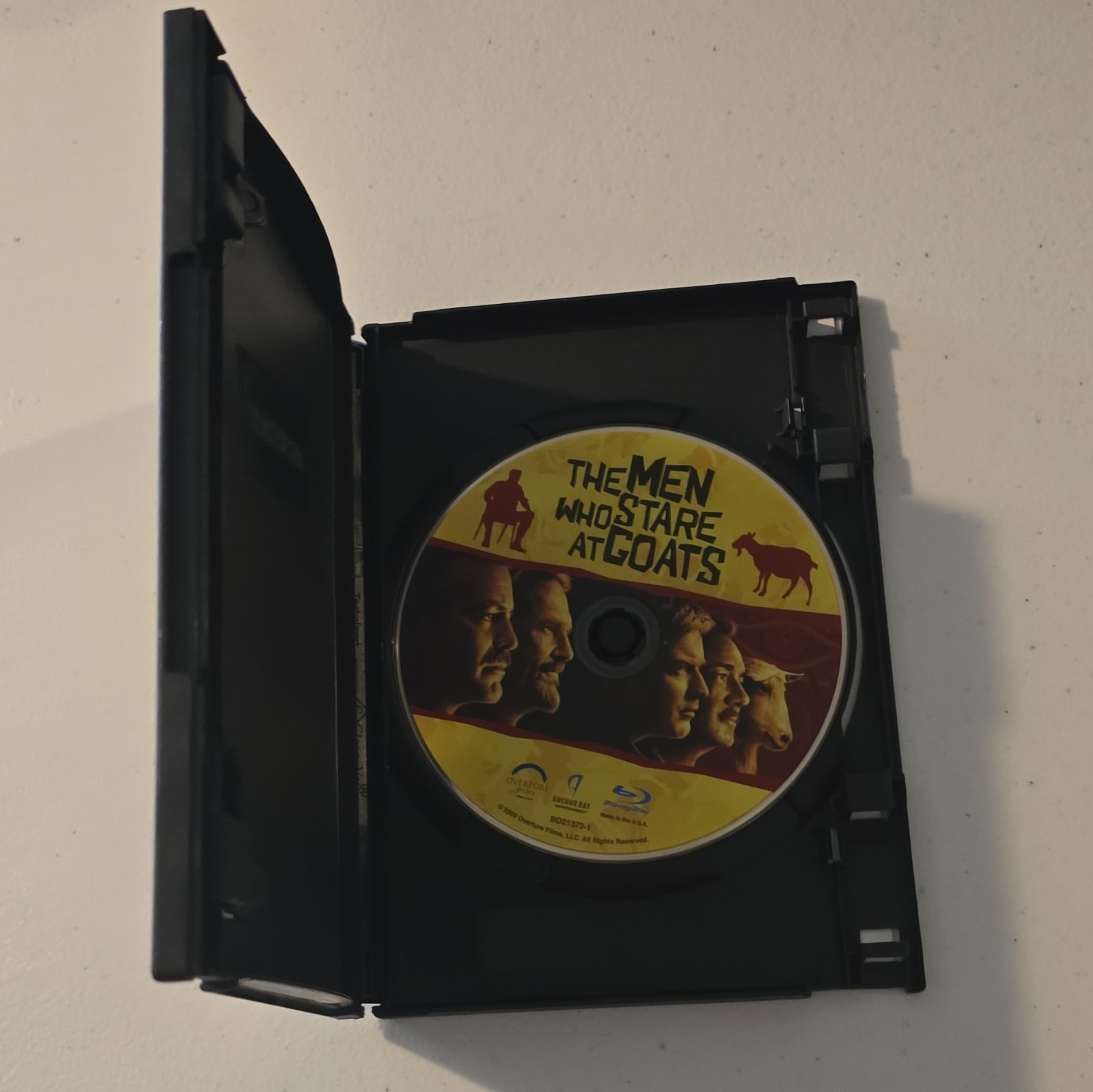 Anchor Bay The Men Who Stare at Goats Blu-ray Clooney R 94 min Subtitles