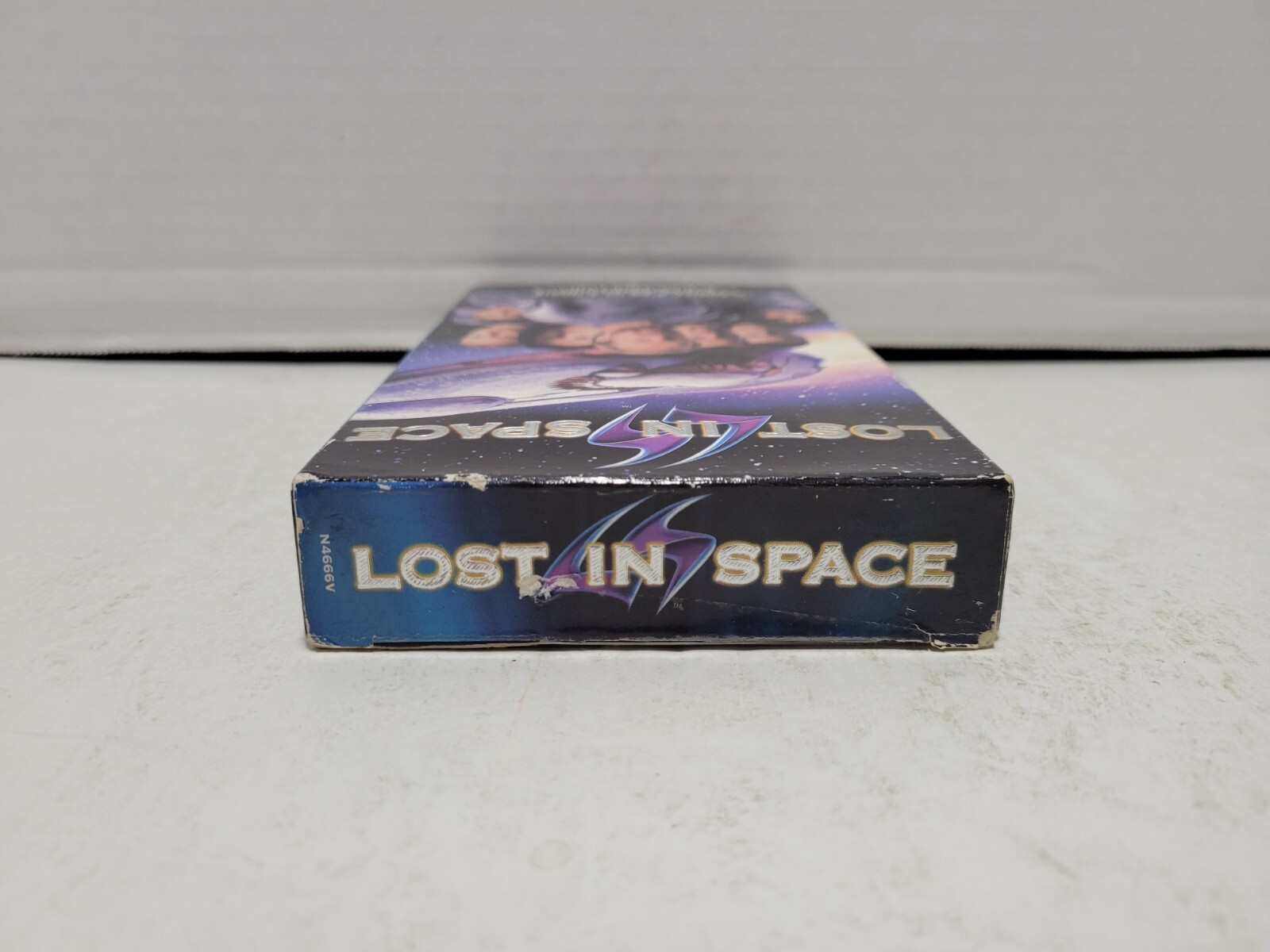 Lost In Space VHS 1999