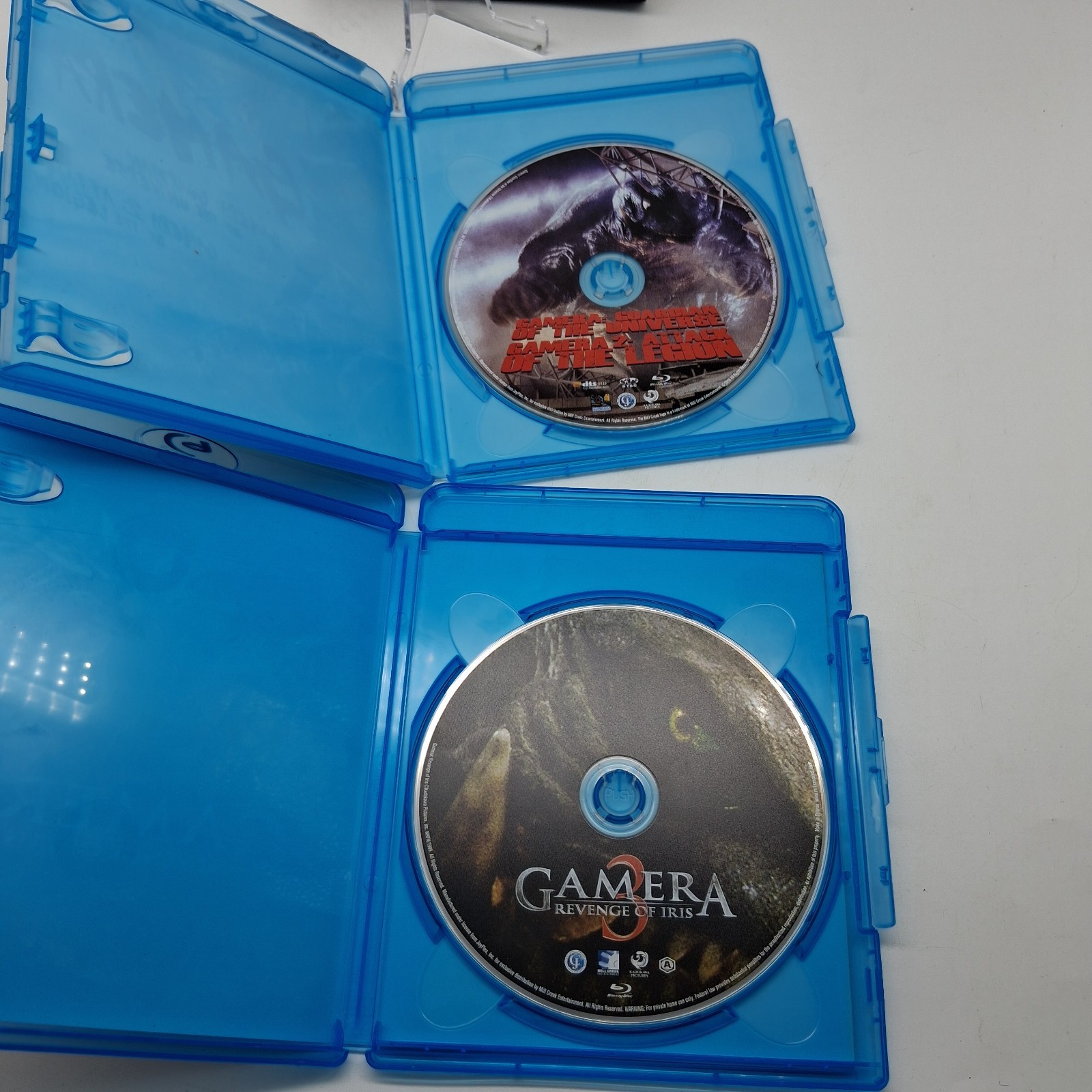 Gamera Trilogy Kaiju Blu-ray (2-Disc Set) w/ Slipcover Daiei Kadokawa Pictures
