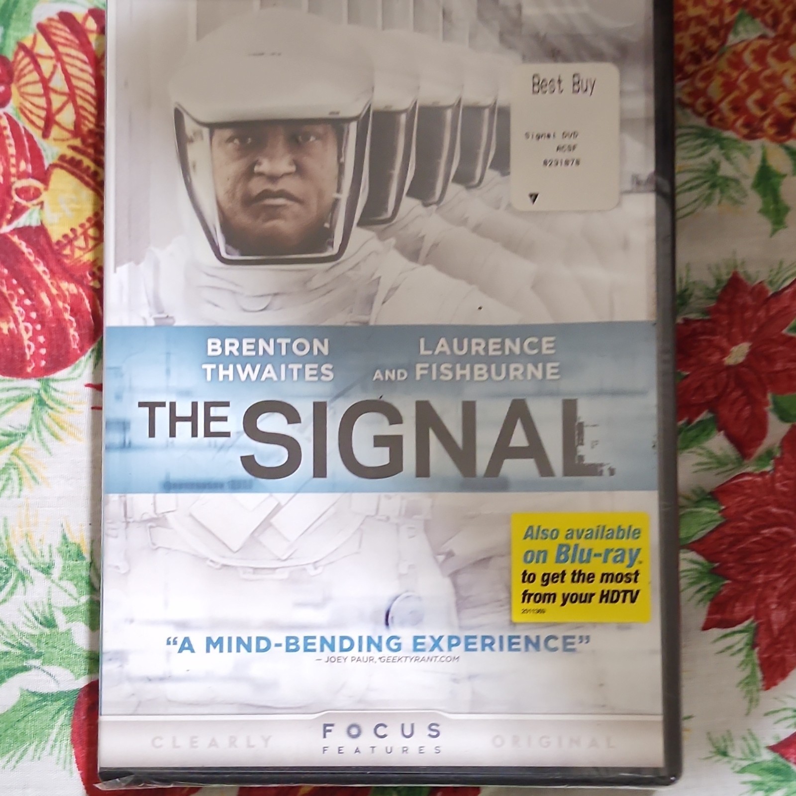Focus Features The Signal DVD 2014 PG-13 English Thwaites Fishburne BTS