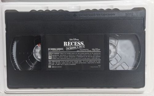 Disney Recess: School’s Out (VHS clamshell) (Walt Disney) – Good Condition