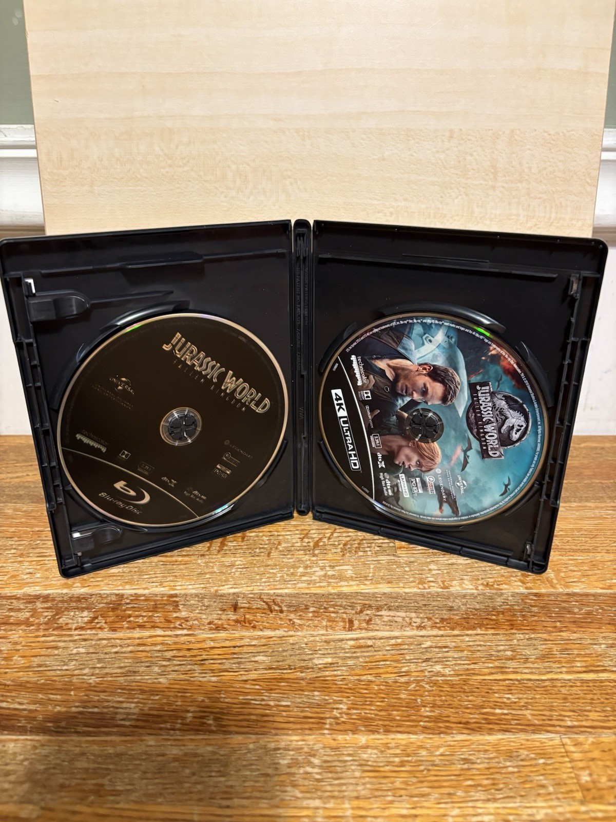 Jurassic World: Fallen Kingdom (4K Ultra HD, 2018) With Slipcover