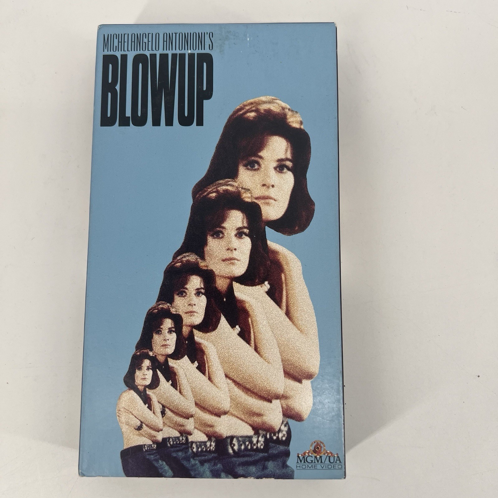 Blowup VHS Michelangelo Antonioni MGM UA Warner Home Video Cult Classic Mystery